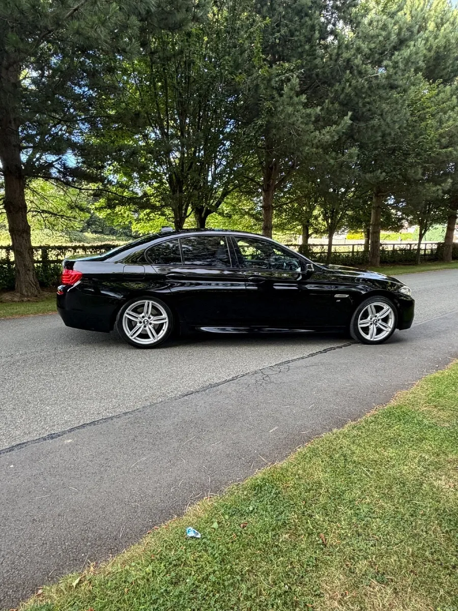 BMW 5-Series 2013 - Image 3