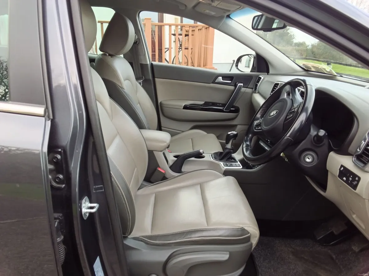 Kia Sportage 2018 - Image 3