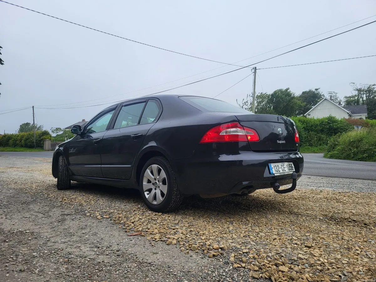 Skoda Superb 2013 NCT 02/27, TAX 06/27 - Image 6