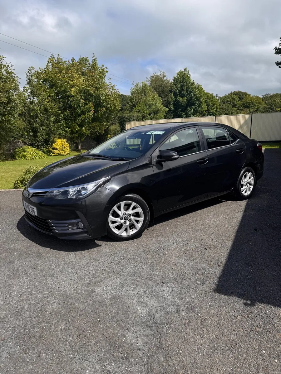 Toyota Corolla 2018 - Image 1