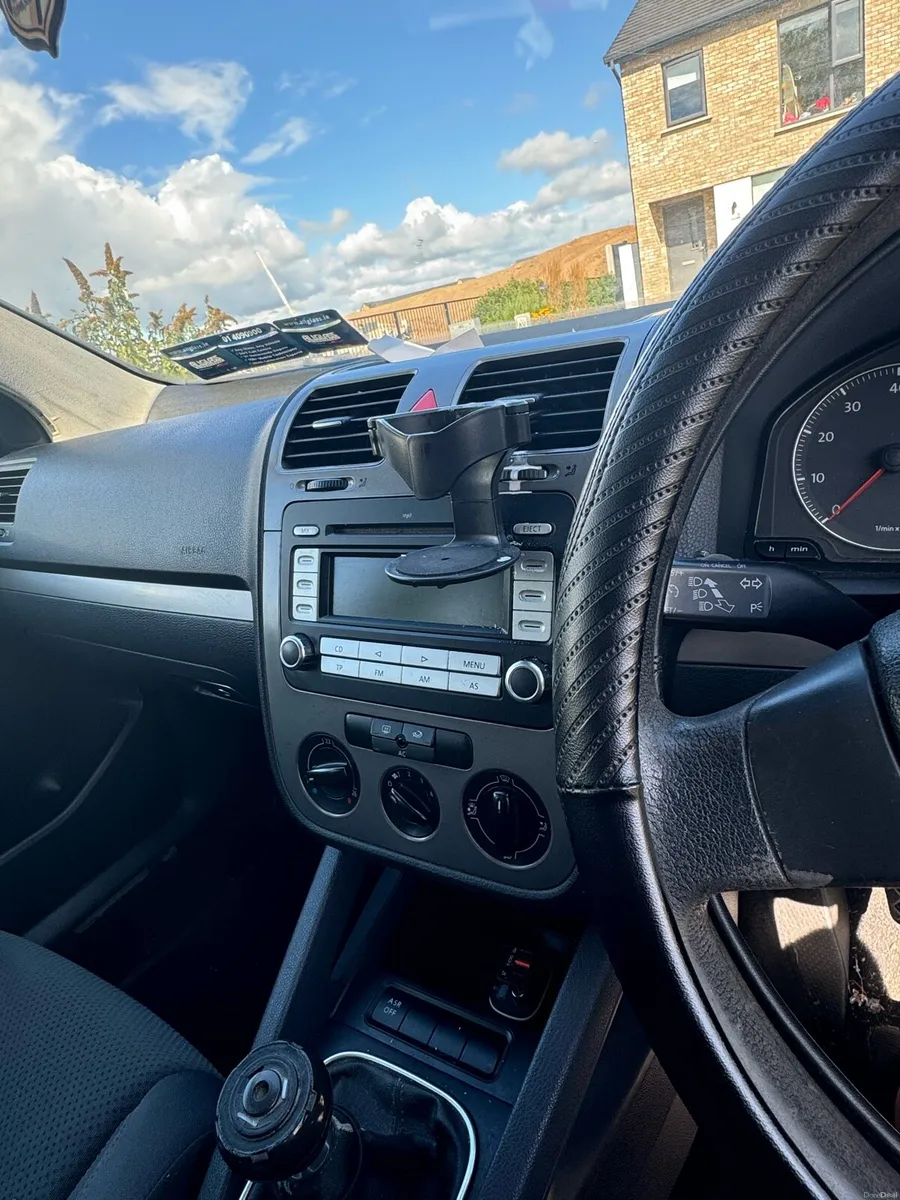 Volkswagen Golf 1.4 Comf - Image 4