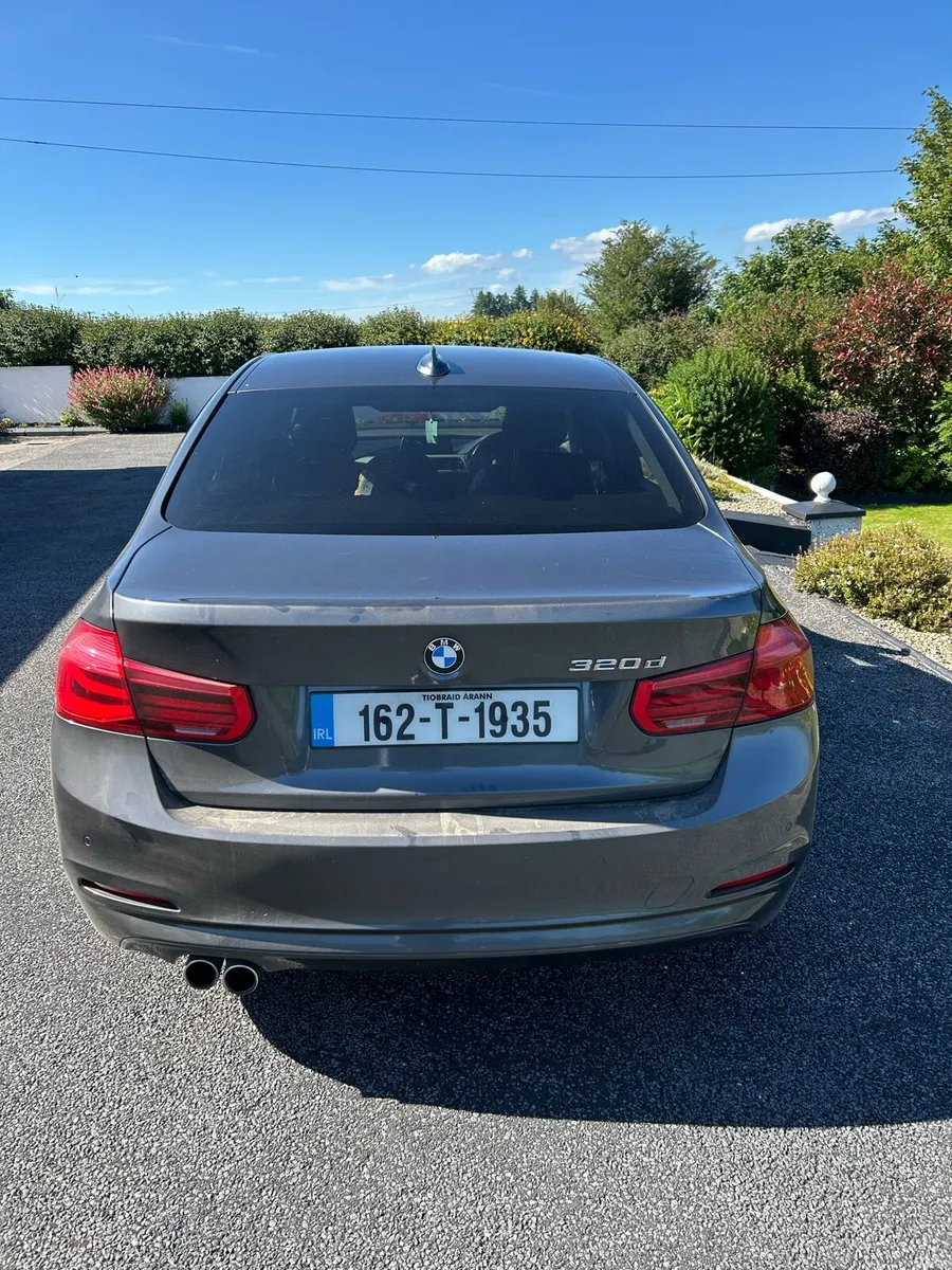 2016 BMW 3 Series. - Image 2