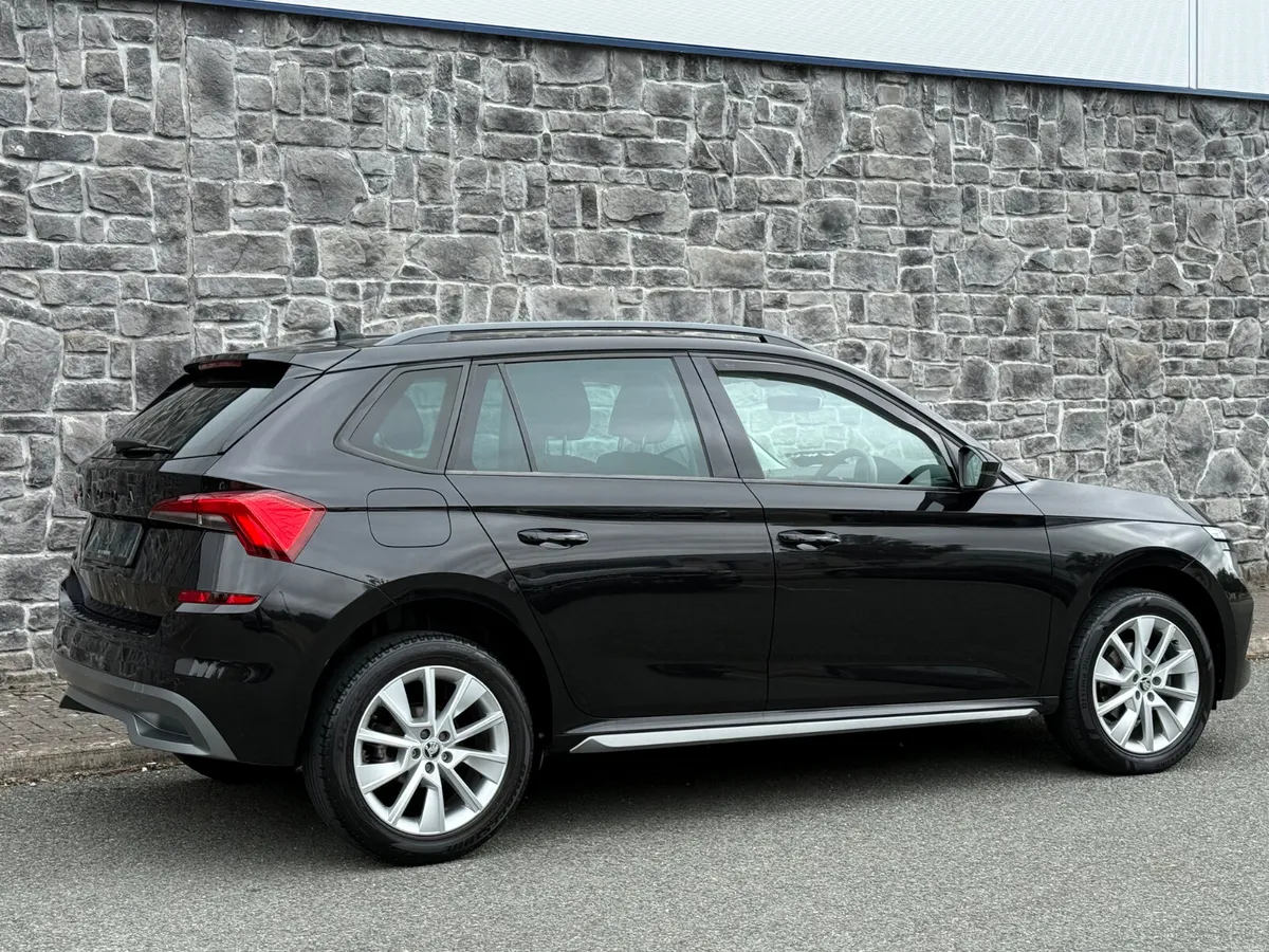2020 Skoda Kamiq Style Black Ed 1.0TSI - Image 3