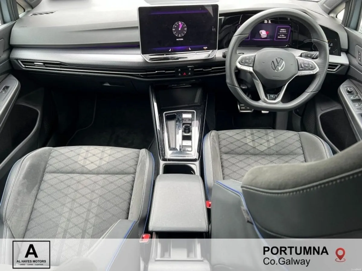 Volkswagen Golf AUTOMATIC R-LINE 2.0 TDI 150HP - Image 2
