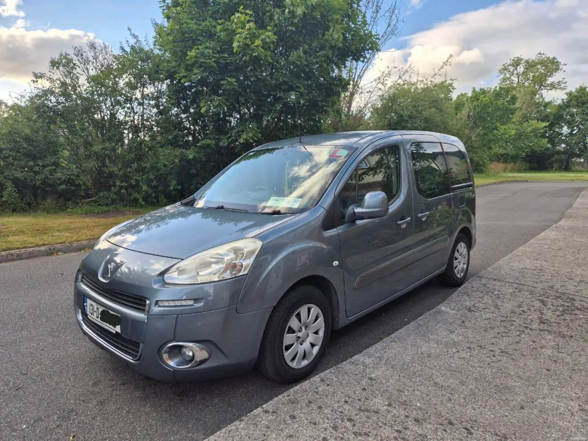 Peugeot Partner Teppee Automatic - Image 2