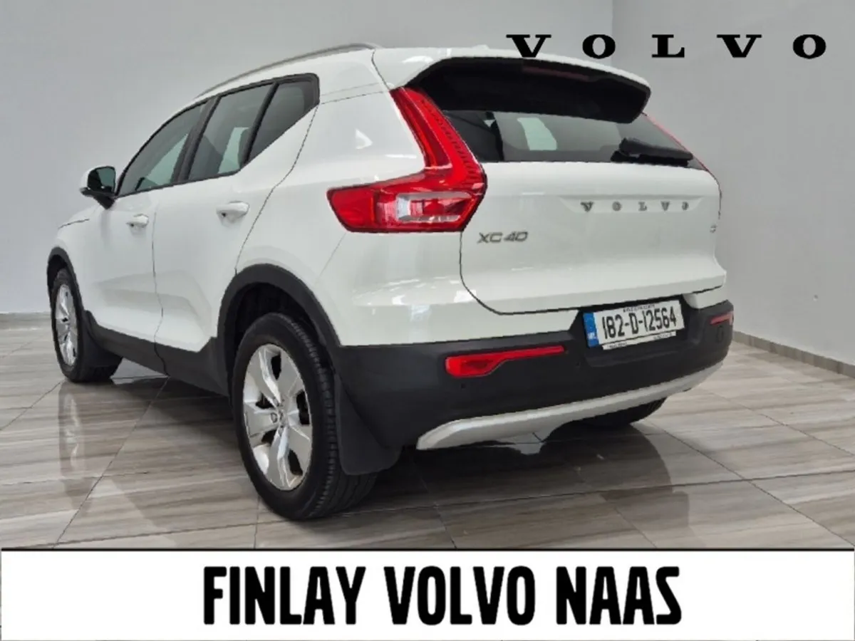 Volvo XC40 T3 Momentum 156HP  - 1 year warranty - Image 4
