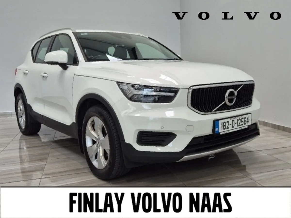 Volvo XC40 T3 Momentum 156HP  - 1 year warranty - Image 1