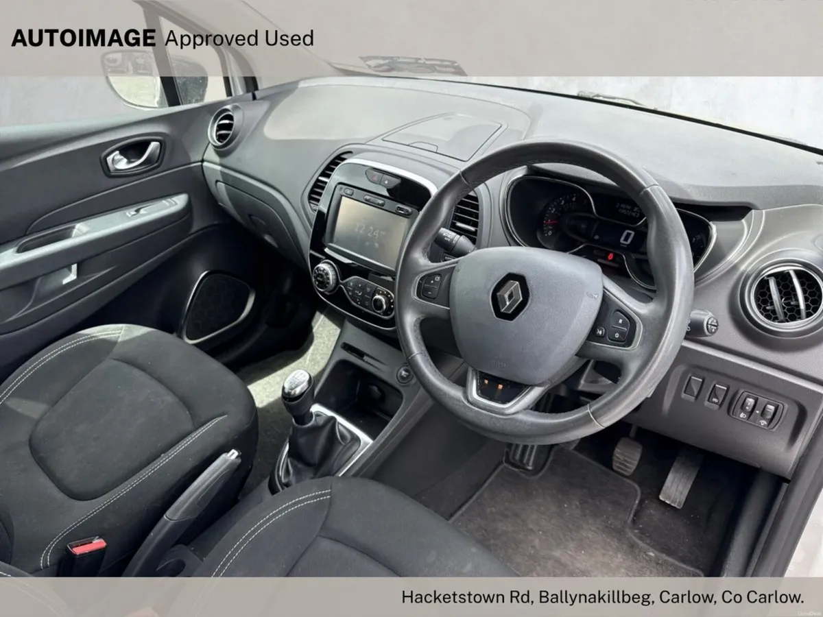 Renault Captur ONLY 56000KMS / 1.5 dCi 90 ICONIC P - Image 5