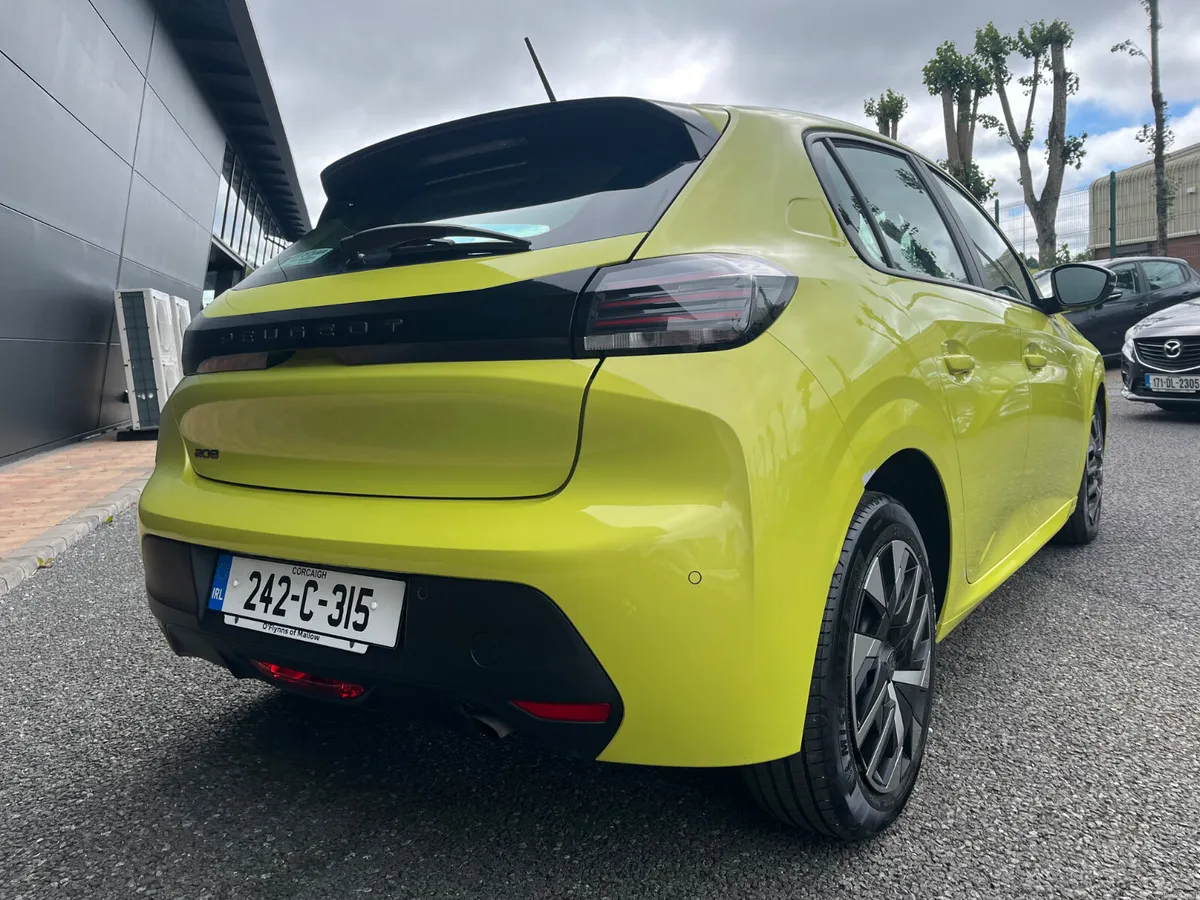 Peugeot 208 2024 - Image 3