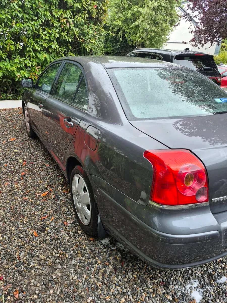 Toyota avensis - Image 3