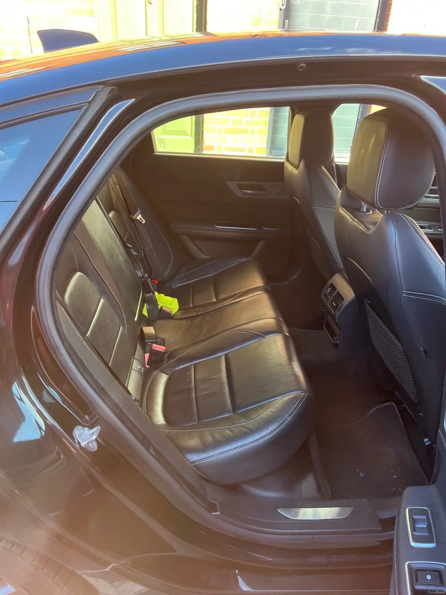 Jaguar XF 2017 - Image 1