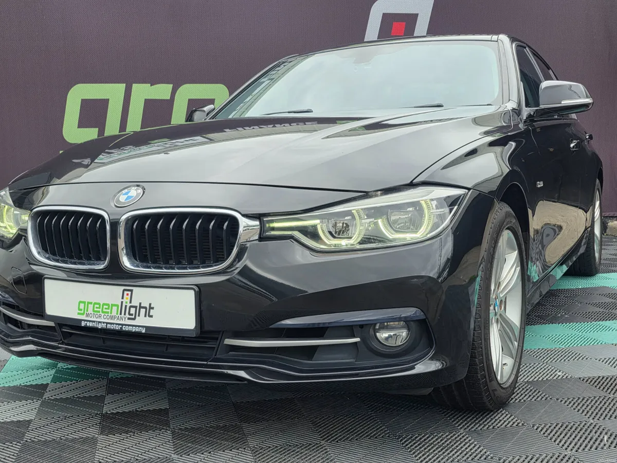 2016 BMW 318i Sport Saloon Automatic - Image 3