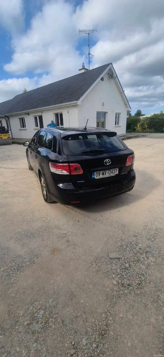 Toyota avensis - Image 3