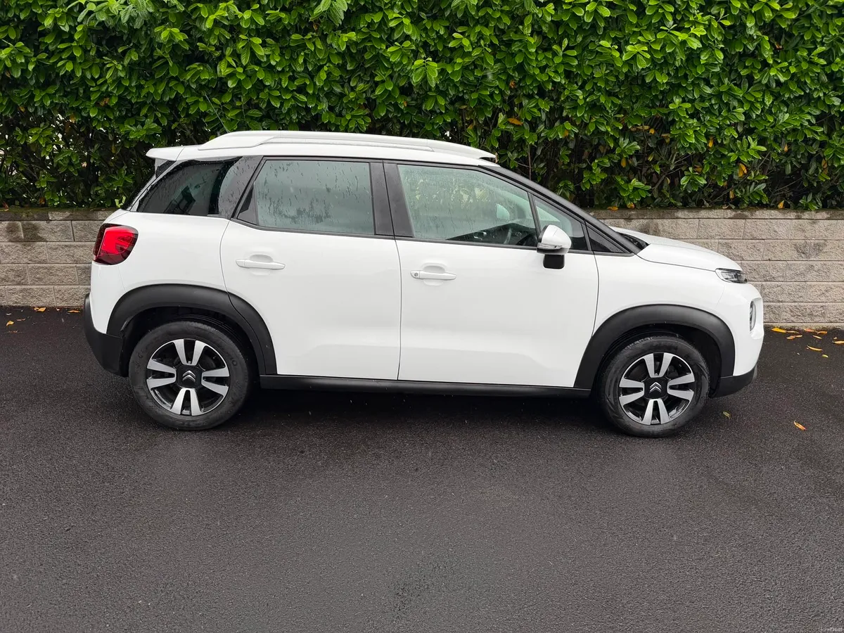 2019 Citroen C3 Aircross Feel 1.2 Petrol - Image 2