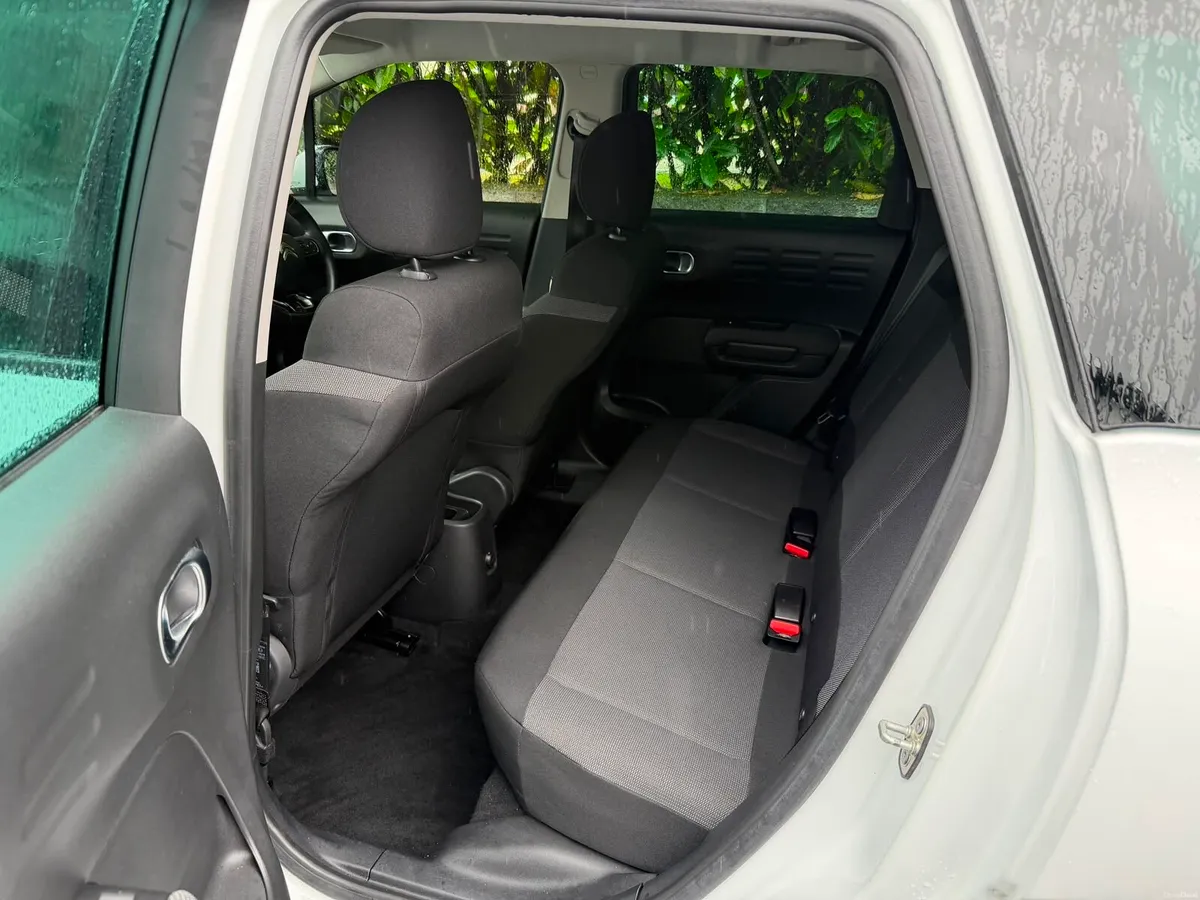 2019 Citroen C3 Aircross Feel 1.2 Petrol - Image 4
