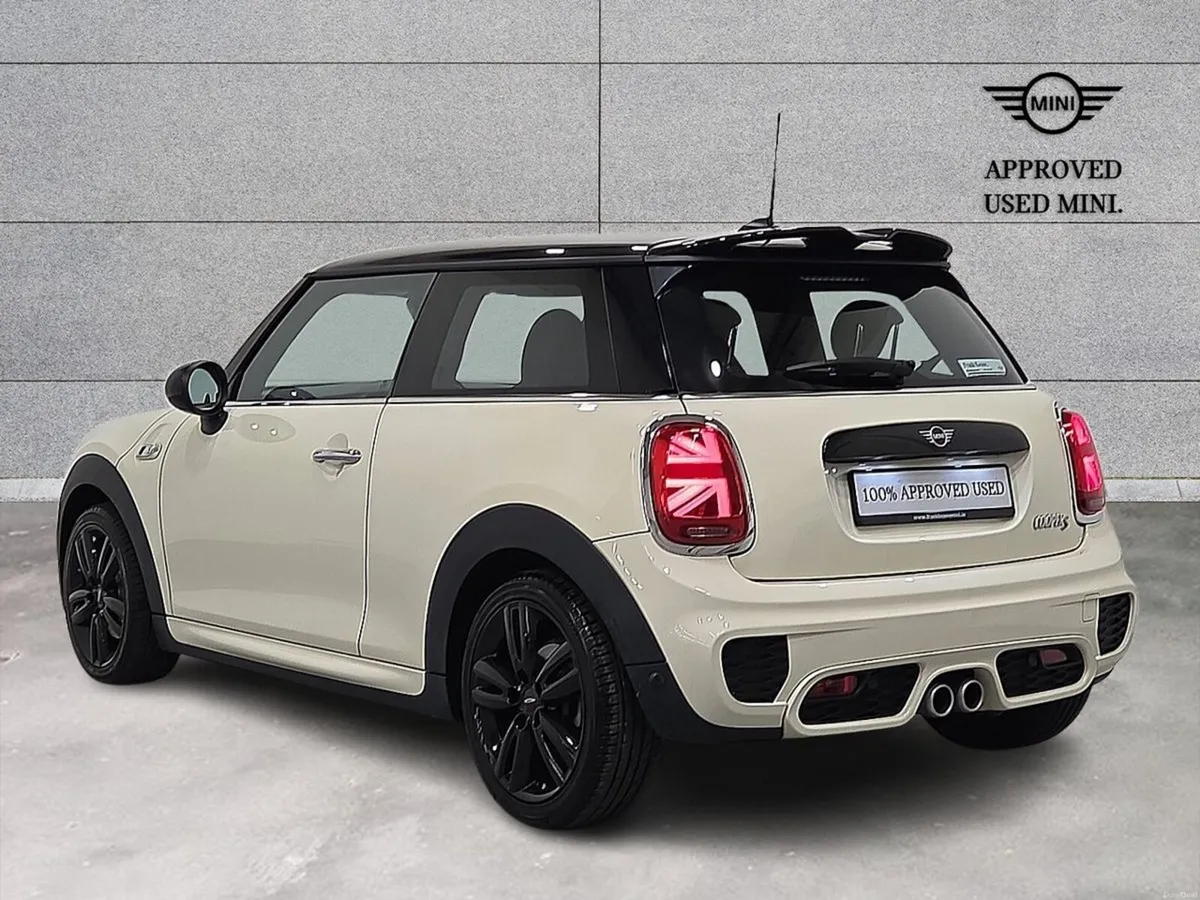 Mini Cooper 3-Door Cooper S Sport - Image 3