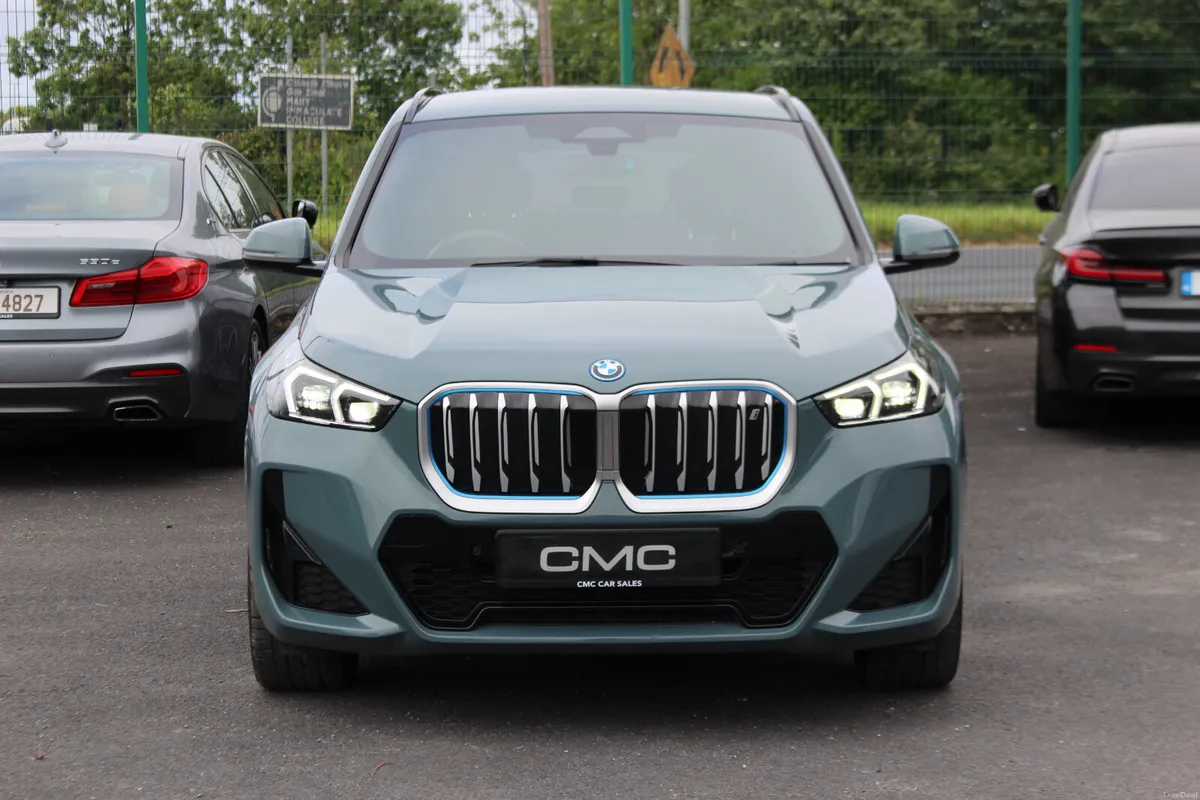 BMW iX1 2023 xDrive MSport 4WD A 11 KW 1 Ev 313 Ed - Image 2