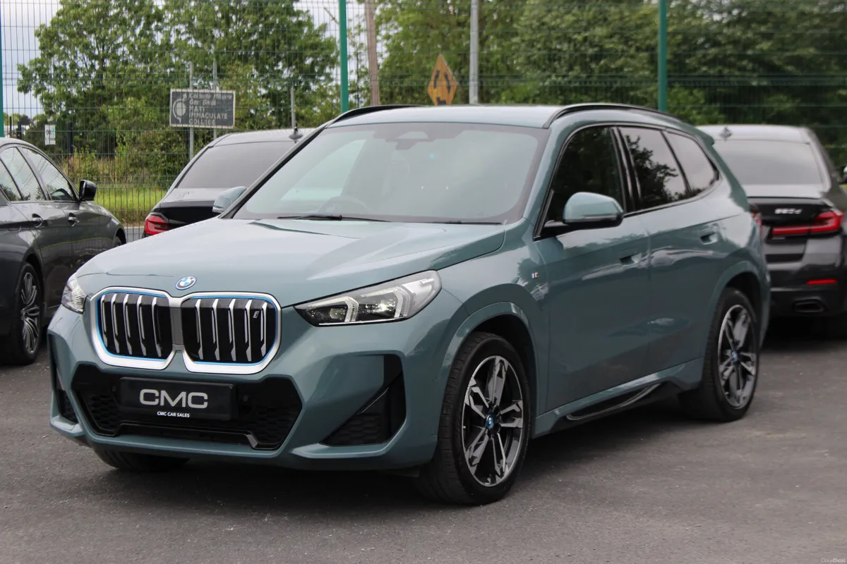 BMW iX1 2023 xDrive MSport 4WD A 11 KW 1 Ev 313 Ed - Image 3