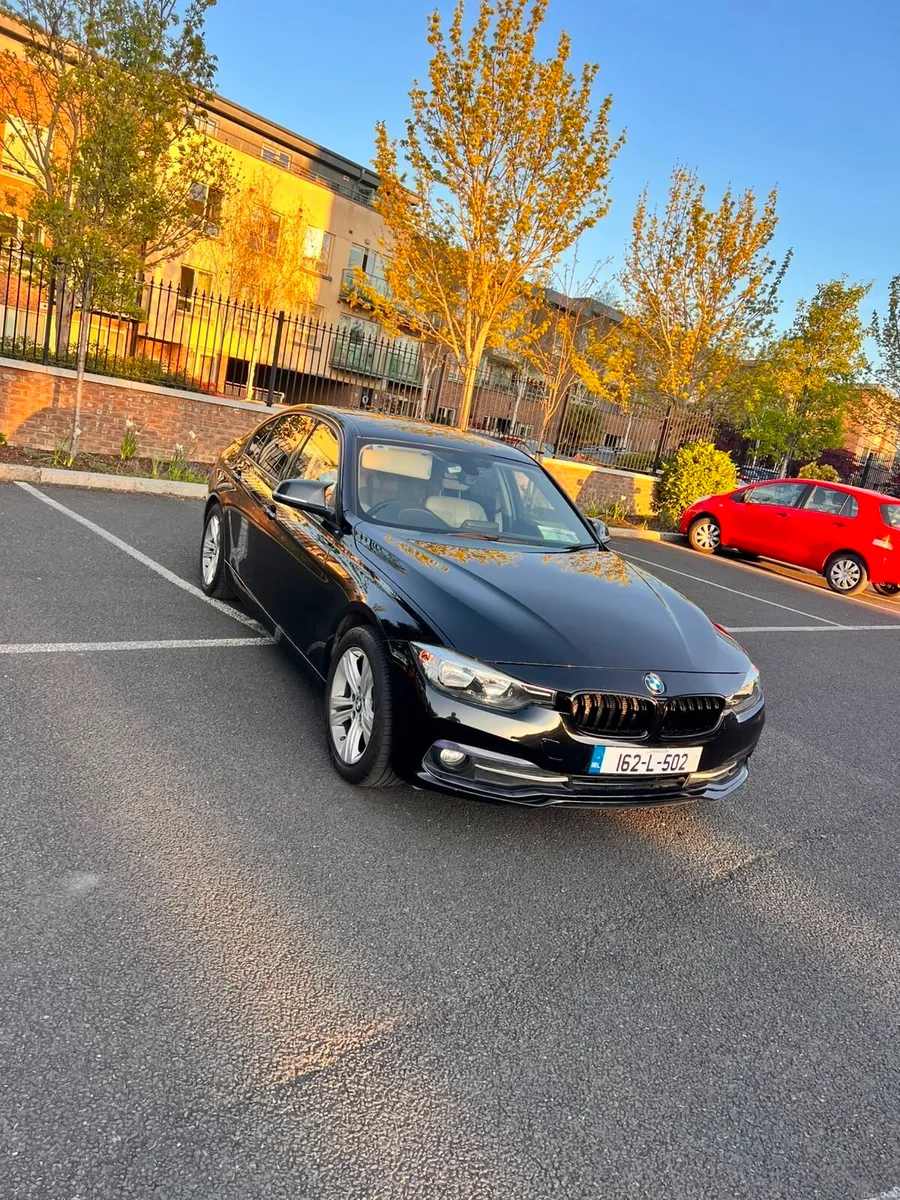 BMW 320 DSL €10850 heated seats full BMW history - Image 2