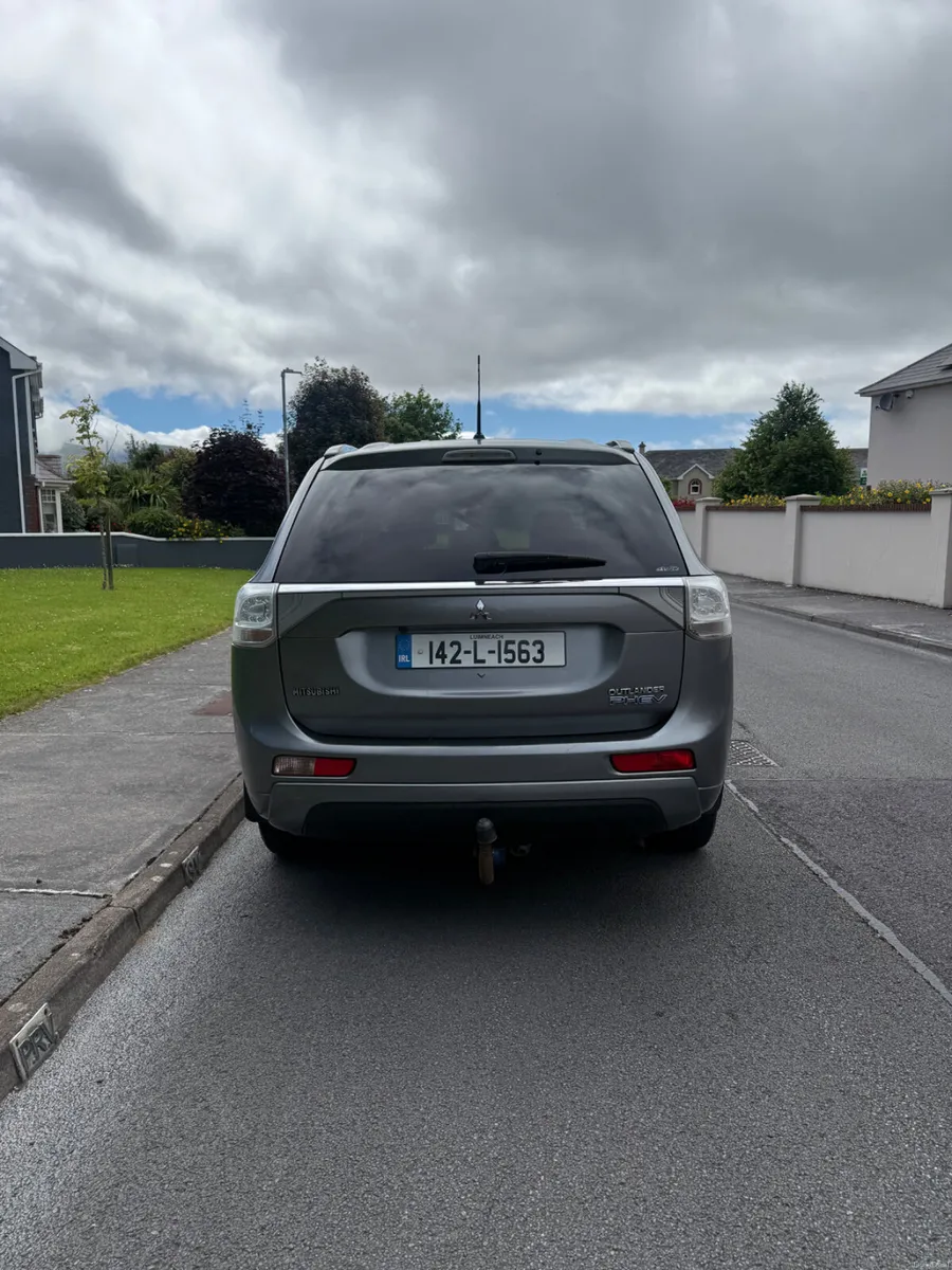 2014 Outlander NCT 02-27 TAX 11-26 - Image 5