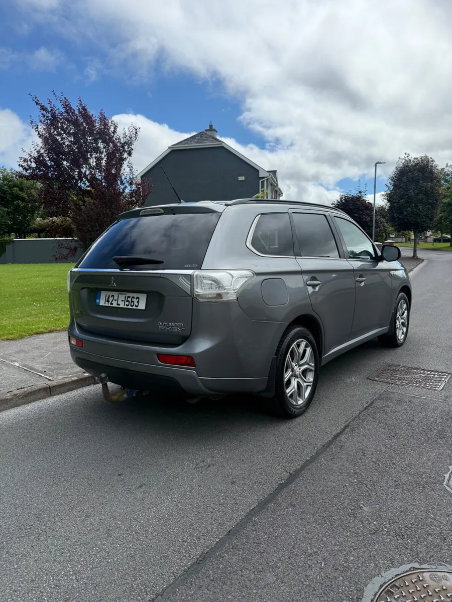 2014 Outlander NCT 02-27 TAX 11-26 - Image 6