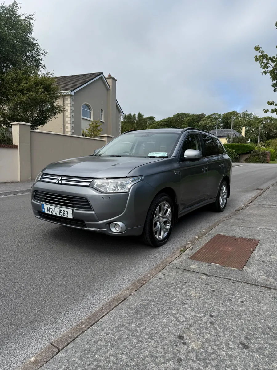 2014 Outlander NCT 02-27 TAX 11-26 - Image 3