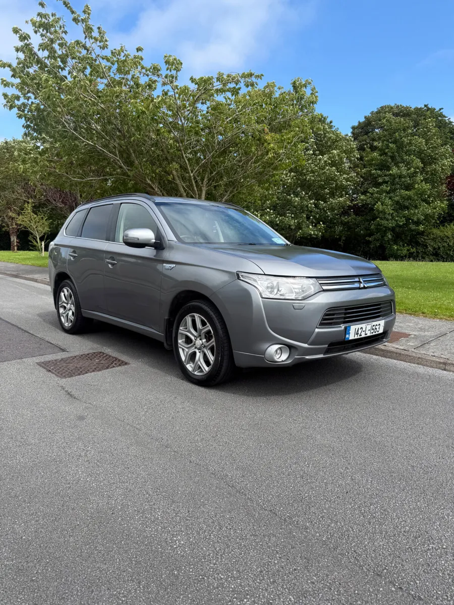 2014 Outlander NCT 02-27 TAX 11-26 - Image 1
