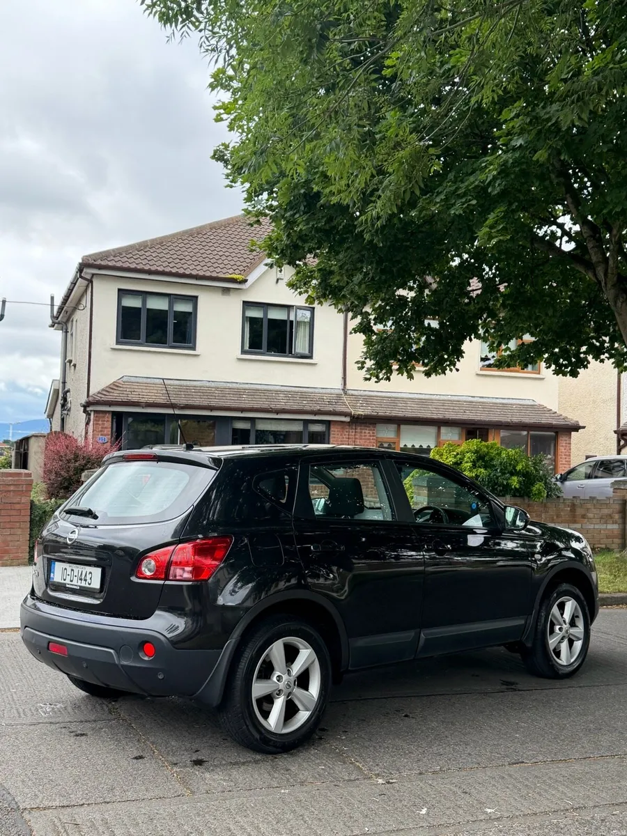 Nissan Qashqai 1.6 Petrol Nct 5/27 & Tax Low Kms - Image 4