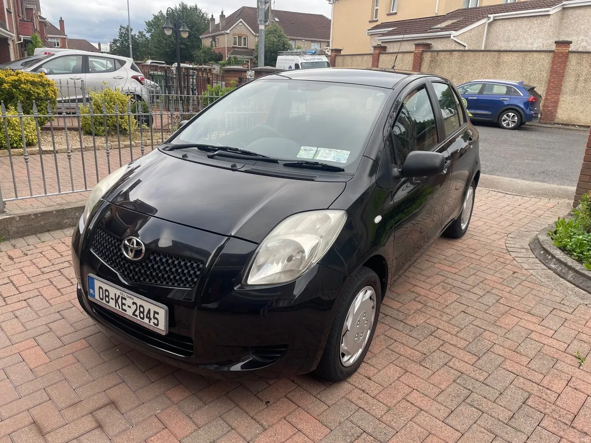 Toyota Yaris 2008 - Image 1
