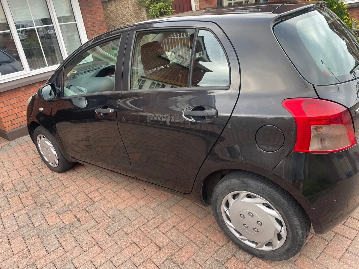 Toyota Yaris 2008 - Image 3
