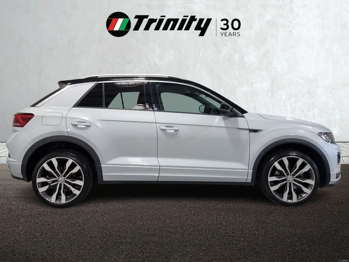Volkswagen T-Roc ** AUTOMATIC ** R-LINE ** 2.0 TDI - Image 6