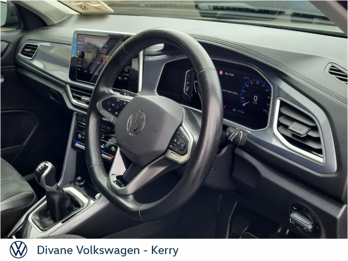 Volkswagen T-Roc SUNROOF STYLE PLUS 2.0 TDI 116 BH - Image 4