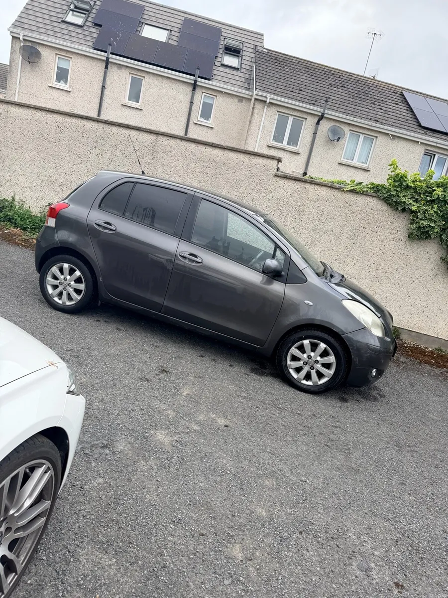Toyota Yaris TR Sport Automatic - Image 4