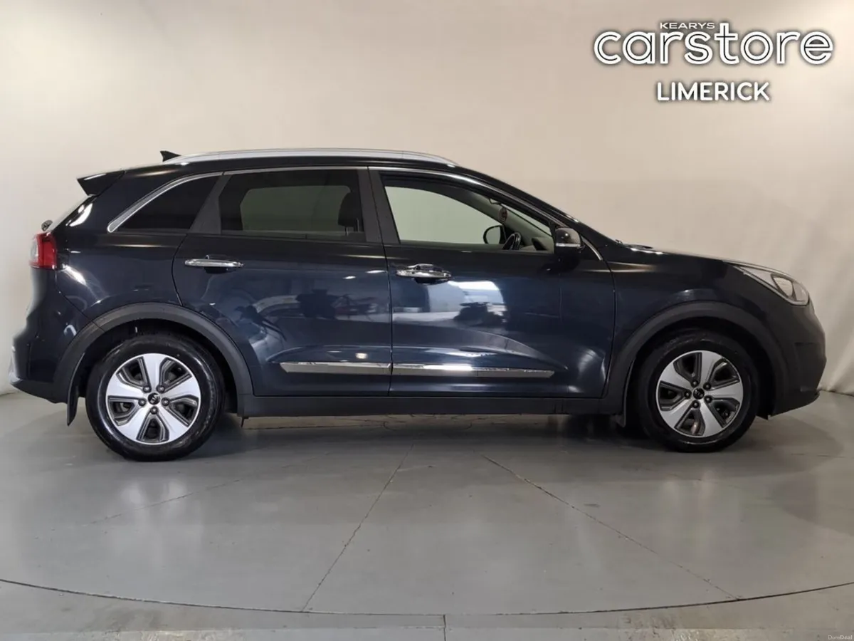 Kia Niro 1.6 GDI PLUG-IN HYBRID - Image 2