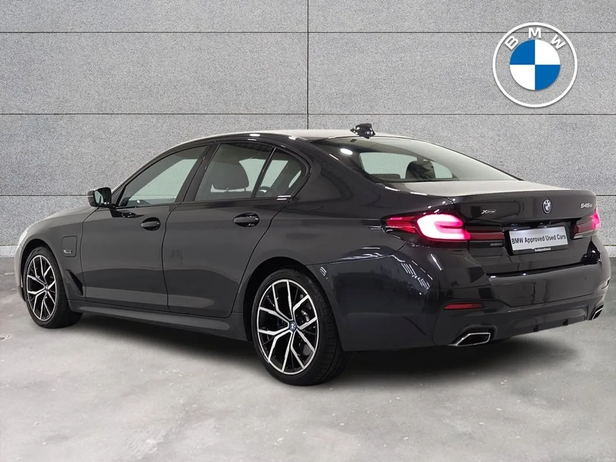 BMW 5-Series 545e xDrive M Sport Saloon - Image 3