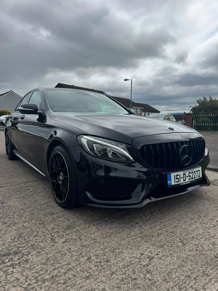 Mercedes-Benz C220d AMG Line Auto, HUGE SPEC! - Image 3