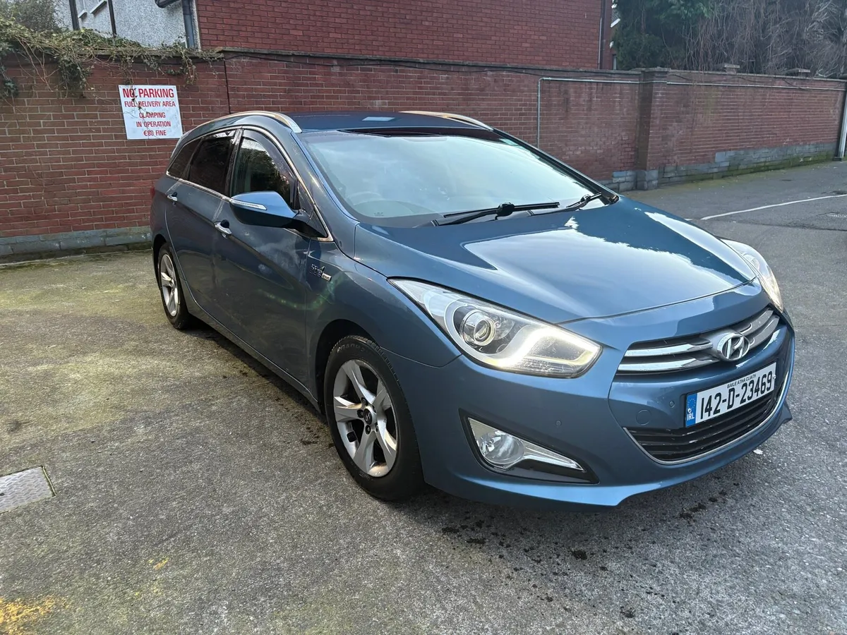 Hyundai i40 estate - Image 3