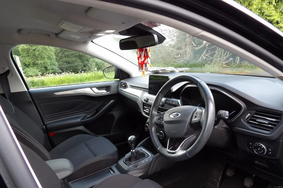Ford Focus 2019 - Image 5