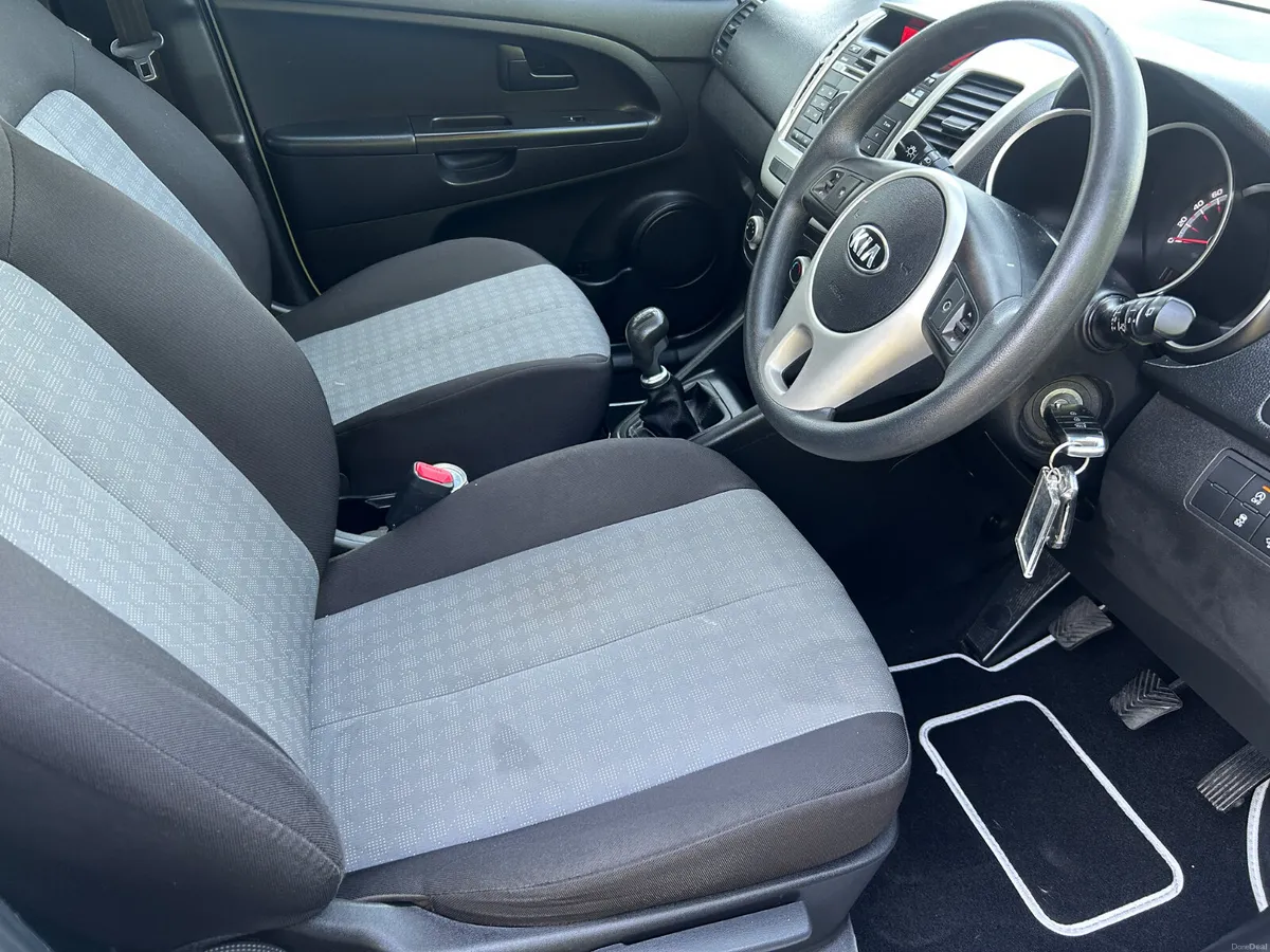 2016 Kia Venga.. Extremly low miles one owner car - Image 4