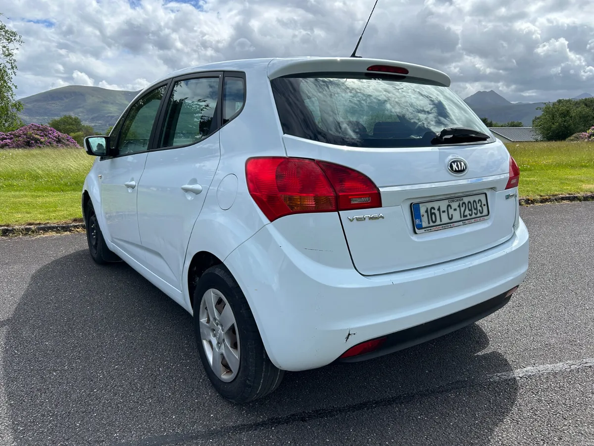 2016 Kia Venga.. Extremly low miles one owner car - Image 2