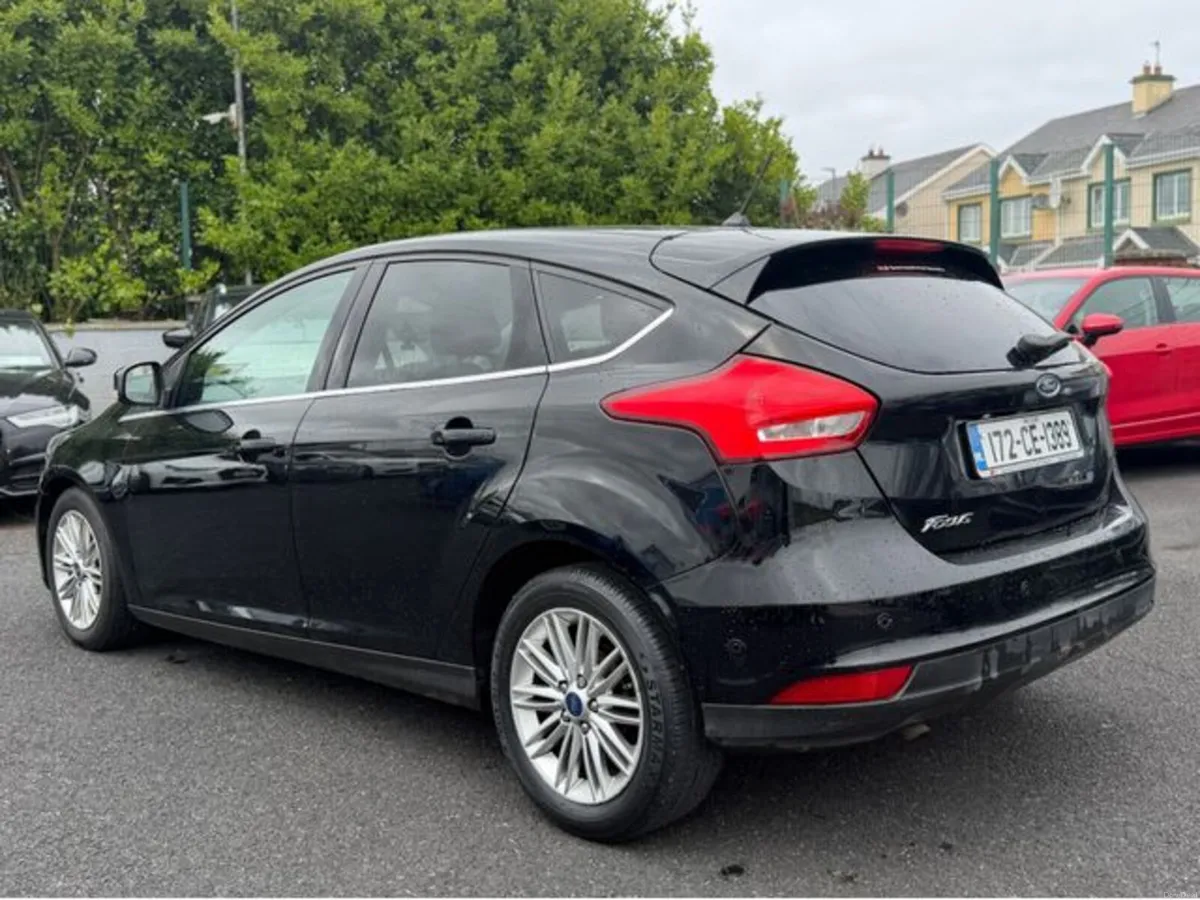 Ford Focus 1.5 TDCI Zetec Edition 120PS 5DR - Image 3