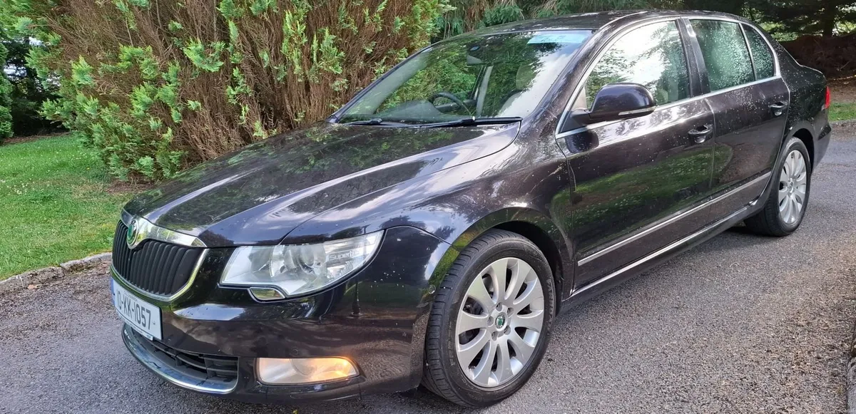 10 Skoda Superb , 2lt Diesel,   NCT 3/27 - Image 4