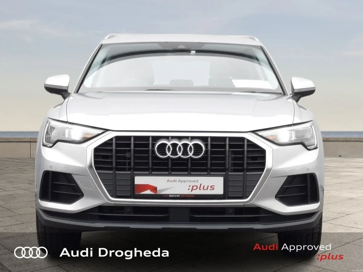 Audi Q3 45 TFSI E S Tronic SE - Image 2