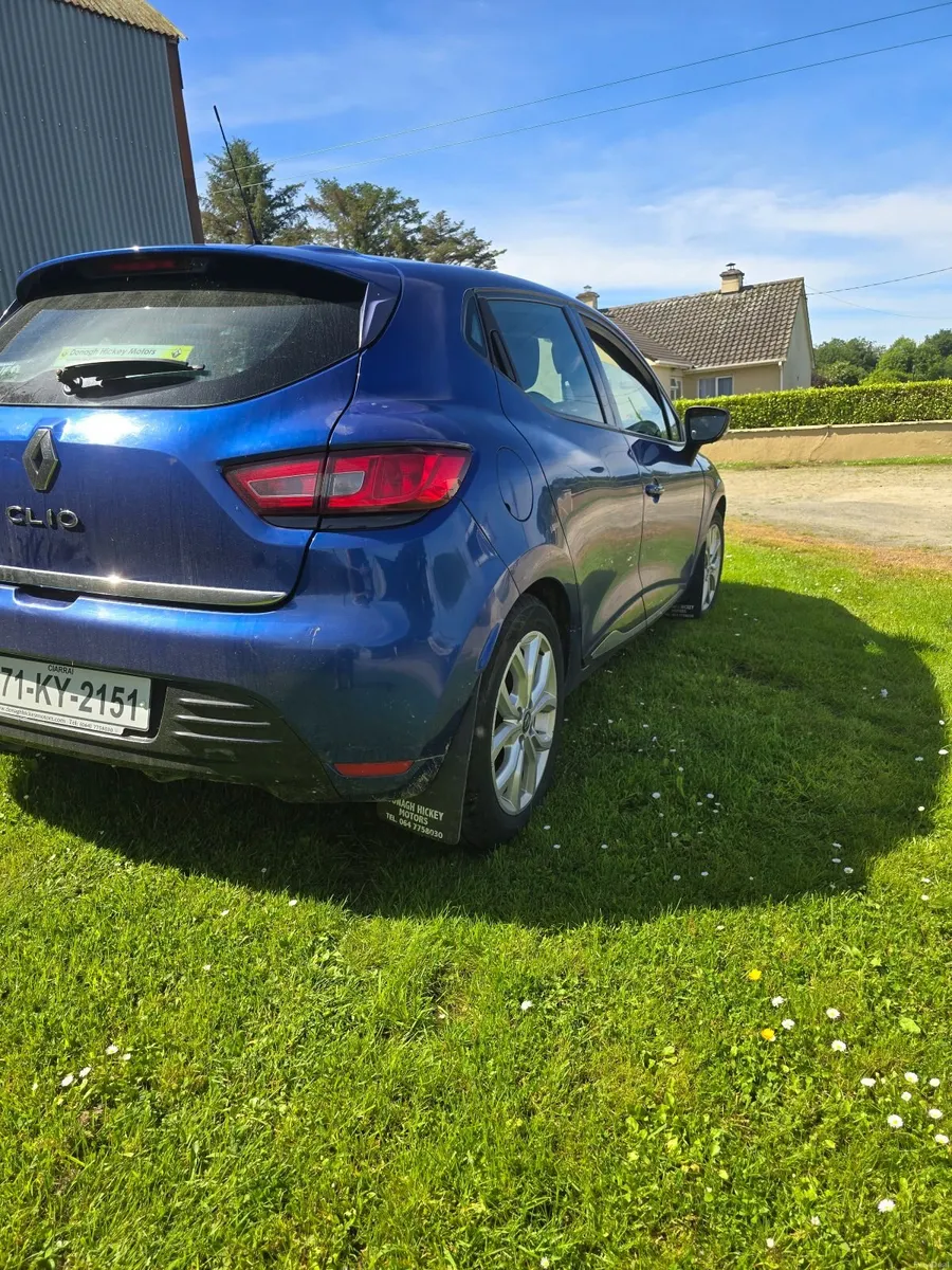 Renault Clio 2017 - Image 6