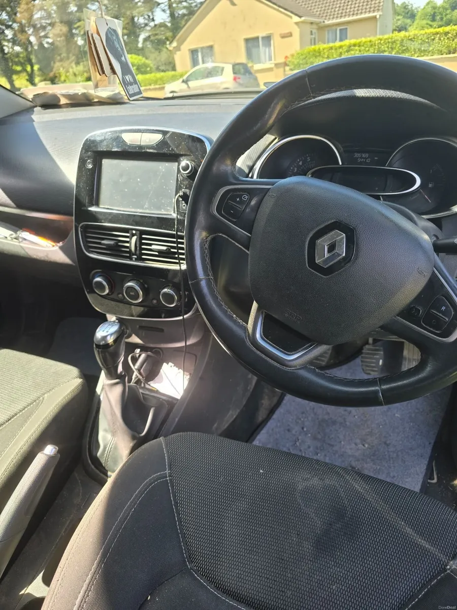 Renault Clio 2017 - Image 3
