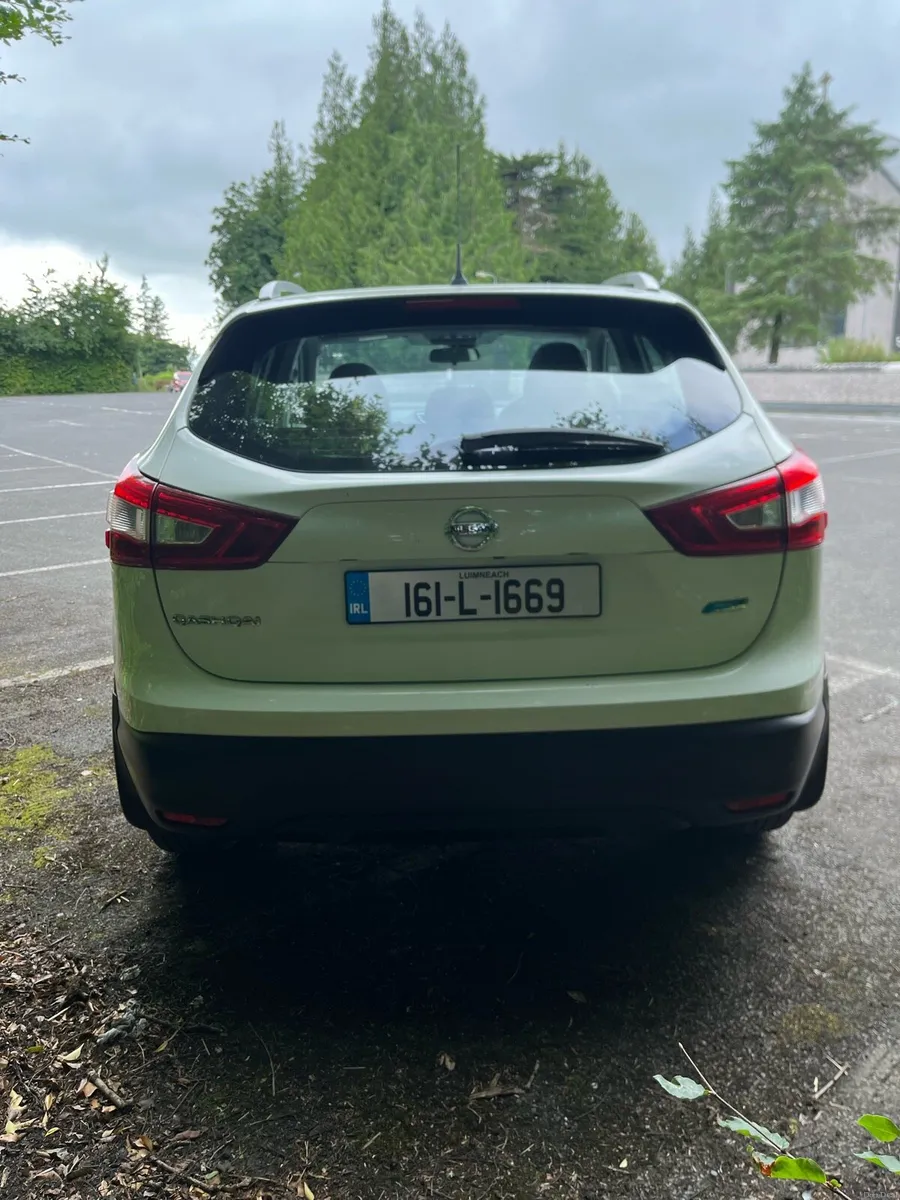 Nissan Qashqai SV 1.5 DCI Pano Roof - Image 6