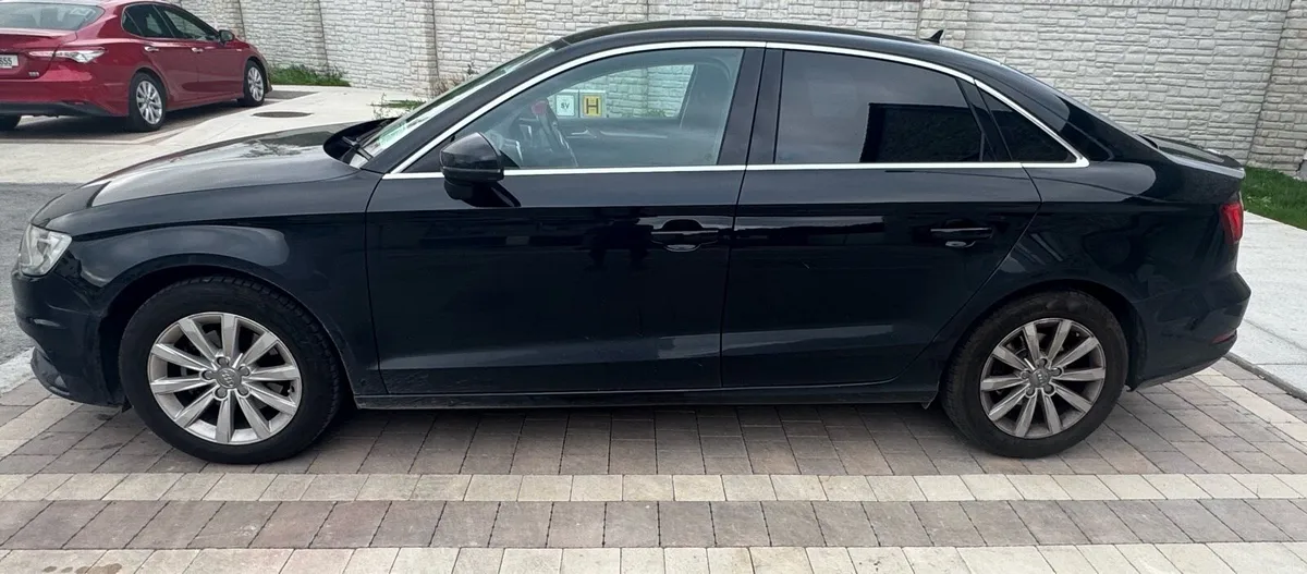 2015 Audi A3 Saloon 1.4TFSI AUTO - Image 3