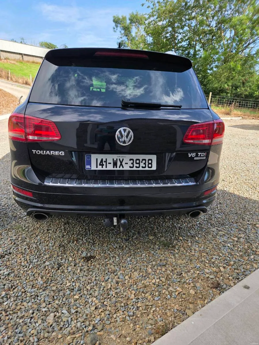 VW TOUAREG RLINE 3.0 V6 - Image 4