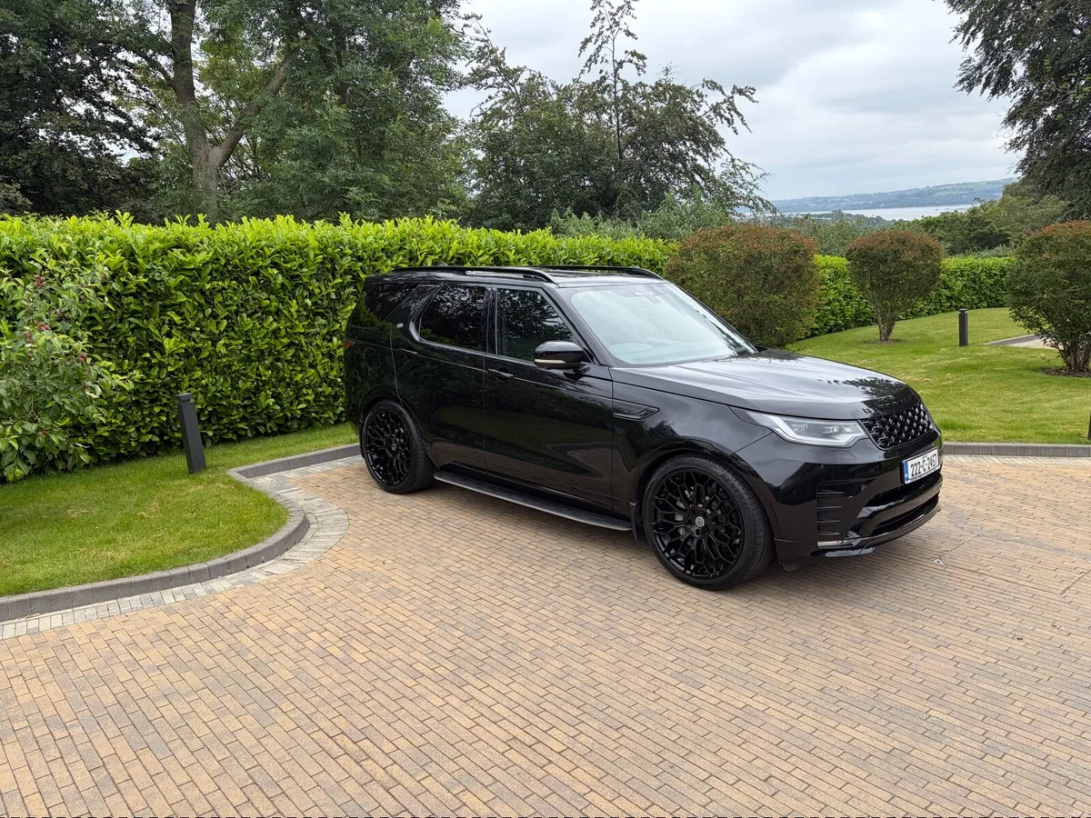 Land Rover Discovery 2022 - Image 5