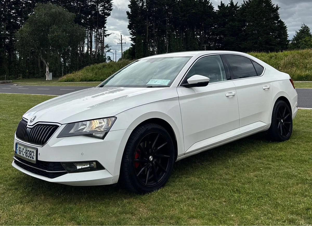 Skoda Super B 2016 Sport line New Nct 03/27 2 Keys - Image 1